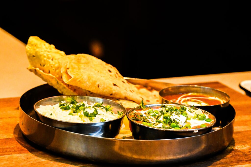 9 Conversations around food that you can make in your first arranged marriage meet Food Questions to ask in first arranged marriage meet